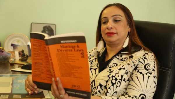 ಸೆಲೆಬ್ರಿಟಿಗಳ ಡಿವೋರ್ಸ್‌ಗೆ ಶಾಕಿಂಗ್‌ ಕಾರಣ ಬಿಚ್ಚಿಟ್ಟ ಖ್ಯಾತ ವಕೀಲೆ