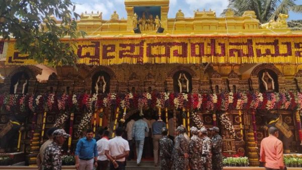 ಹಾಸನಾಂಬ ದೇಗುಲ: 11 ದಿನಗಳಲ್ಲಿ ದೇವಾಲಯಕ್ಕೆ ಬಂತು ಕೋಟಿ.. ಕೋಟಿ!
