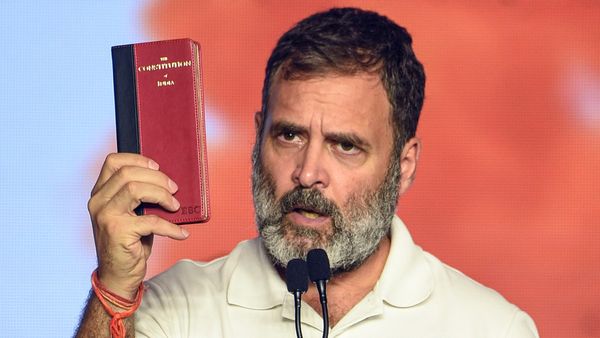 ಏನಿಲ್ಲ ಏನಿಲ್ಲ.. ರಾಹುಲ್‌ ಗಾಂಧಿ ಕೊಟ್ಟಿದ್ರಲ್ಲಿ ಏನಿಲ್ಲ ಎಂದ ಬಿಜೆಪಿ!