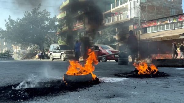 Manipur: ಮಣಿಪುರದಲ್ಲಿ ಪ್ರತಿಭಟನೆ ತೀವ್ರ; ಮುಖ್ಯಮಂತ್ರಿ ಮನೆಗೆ ನುಗ್ಗಲು ಪ್ರತಿಭಟನಾಕರರ ಯತ್ನ