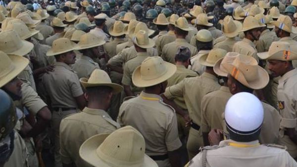ಕರ್ನಾಟಕ ಪೊಲೀಸ್ ಇಲಾಖೆ: 450 ವಿವಿಧ ಹುದ್ದೆಗಳ ನೇಮಕಾತಿಗೆ ಒಪ್ಪಿಗೆ 