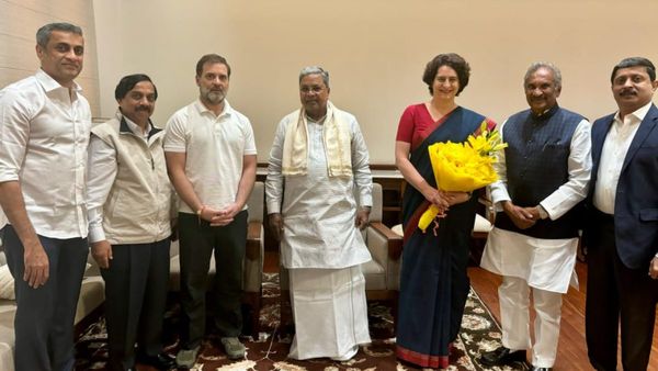 Karnataka By Election: ಉಪ ಚುನಾವಣೆಯಲ್ಲಿ ಕಾಂಗ್ರೆಸ್ ಭರ್ಜರಿ ಗೆಲುವು: ಹೈಕಮಾಂಡ್‌ ನಿಂದ ಸಿದ್ದರಾಮಯ್ಯಗೆ ಭಾರೀ ಪ್ರಶಂಸೆ