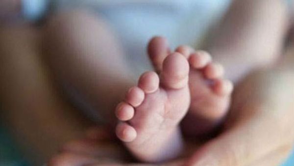 ಚಾಮರಾಜನಗರ: ಭಿಕ್ಷುಕಳಿಗೆ ಮಗು ಕೊಟ್ಟ ತಾಯಿ: ಮುಂದೇನಾಯ್ತು ಗೊತ್ತಾ.?