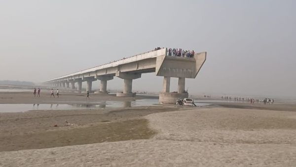 Fastest Route ಎಂದು ಅಪೂರ್ಣ ಸೇತುವೆ ತೋರಿದ ಗೂಗಲ್‌ ಮ್ಯಾಪ್‌, ಕಾರಲ್ಲಿದ್ದ ಮೂವರ ಕಥೆ ಏನಾಯ್ತು?