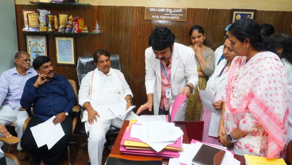 ಸರ್ಕಾರದಿಂದ 'ಬಾಣಂತಿಯರಿಗೆ ಸಾವಿನ ಭಾಗ್ಯ: ಲೋಕಾಯುಕ್ತ ತನಿಖೆ, ಭಾರೀ ಪರಿಹಾರಕ್ಕೆ ಒತ್ತಾಯ'