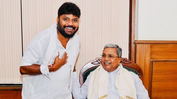 ಇದು.. ಇದು ಚೆನ್ನಾಗಿರೋದು ಅಂತ ಶಾಸಕ ಪ್ರದೀಪ್‌ ಈಶ್ವರ್ ಬೆನ್ನು ತಟ್ಟಿದ ಸಿ.ಎಂ ಸಿದ್ದರಾಮಯ್ಯ, ಏನದು