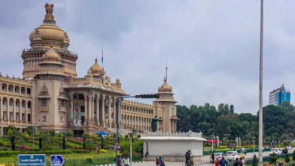 Government Employee: ಸರ್ಕಾರಿ ನೌಕರರ ಹಾಜರಾತಿ, ಮಾಹಿತಿ ವಿವರ