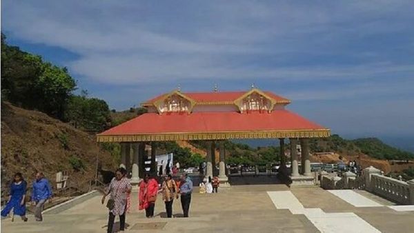 ಹೊಸವರ್ಷ ಆಚರಣೆಗೆ ಮಂಜಿನ ನಗರಿ ಸಜ್ಜು: ಕೊಡಗಿನಲ್ಲಿ ಪ್ರವಾಸಿಗರ ಕಲರವ