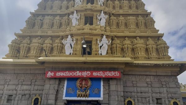 New Year 2025: ಹೊಸ ವರ್ಷಕ್ಕೆ ಚಾಮುಂಡಿ ಬೆಟ್ಟದಲ್ಲಿ ಸಿದ್ಧತೆ: ಜಿಲ್ಲಾಧಿಕಾರಿ ಮಹತ್ವದ ಸೂಚನೆ