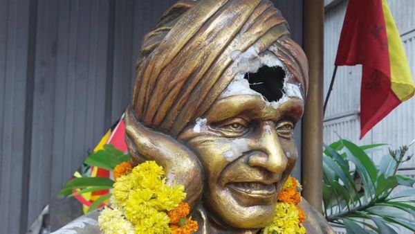 ತ್ರಿವಿಧ ದಾಸೋಹಿ ಶಿವಕುಮಾರ ಸ್ವಾಮೀಜಿ ಪುತ್ಥಳಿಗೆ ಹಾನಿ! ಎಲ್ಲಿ, ಯಾರಿಂದ?