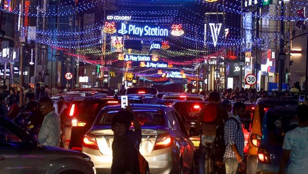 New Year celebrations: ಹೊಸ ವರ್ಷಾಚರಣೆಗೆ ಬಂತು ಟೈಟ್‌ ರೂಲ್ಸ್‌, ಸಂಪೂರ್ಣ ಮಾಹಿತಿ ಇಲ್ಲಿದೆ