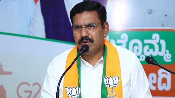 ದನದ ಕೆಚ್ಚಲು ಕೊಯ್ದ ಪ್ರಕರಣಕ್ಕೆ ರಾಜ್ಯ ಸರ್ಕಾರದ ಧೋರಣೆಯೇ ಕಾರಣ: ವಿಜಯೇಂದ್ರ ವಾಗ್ದಾಳಿ