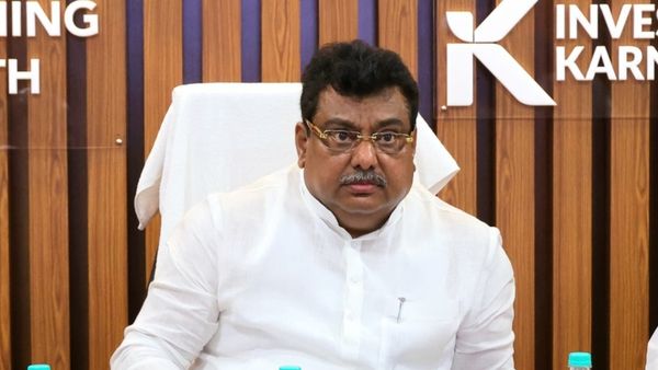 ವಿಜಯಪುರ ಪಾಲಿಕೆ ಮೇಯರ್ ಚುನಾವಣೆ: ಸಚಿವ ಎಂ. ಬಿ. ಪಾಟೀಲ್ ವಿರುದ್ಧ ಬಿಜೆಪಿ ದೂರು