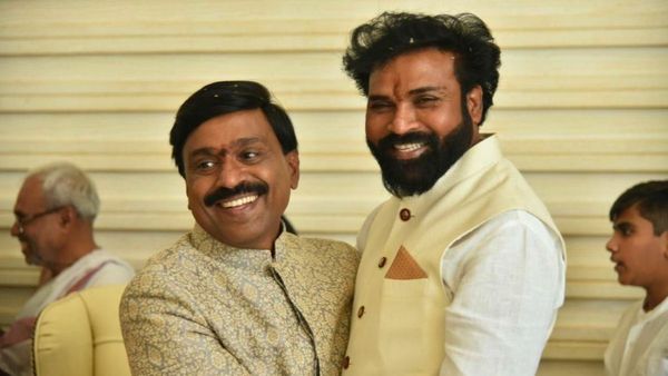 ಜನಾರ್ದನ ರೆಡ್ಡಿ-ಶ್ರೀರಾಮುಲು ನಡುವೆ ತಂದಿಟ್ಟಿದ್ದು ಯಾರು? ಬಿಜೆಪಿಯಲ್ಲಿ ಹೊಸ ಚರ್ಚೆ