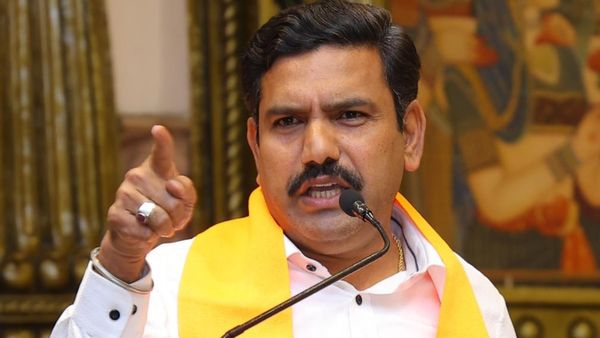 ಕಾಂಗ್ರೆಸ್‌ ಈ ಕಾರಣಕ್ಕೆ ವಿ.ವಿಗಳನ್ನು ಮುಚ್ಚುತ್ತಿದೆ: ವಿಜಯೇಂದ್ರ ಗಂಭೀರ ಆರೋಪ