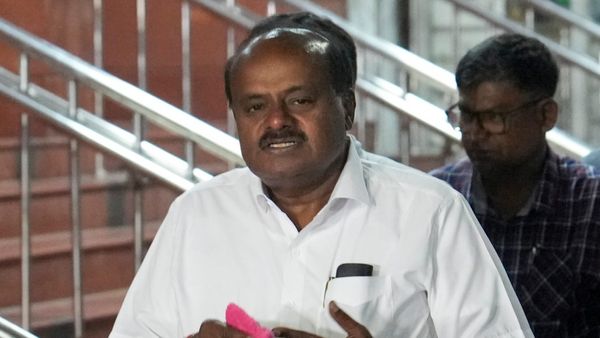 HD Kumaraswamy: 