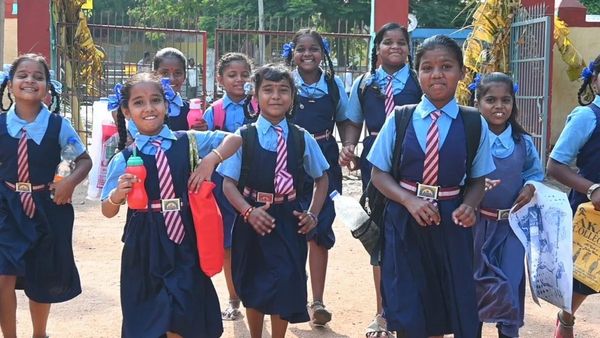 School Admission: ಅನಾಥ ಮಕ್ಕಳಿಗೆ ಈ ಶಾಲೆಗಳಲ್ಲಿ ನೇರ ಪ್ರವೇಶಾತಿ, ಉಚಿತ ಶಿಕ್ಷಣ