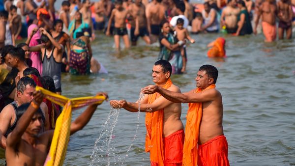 Maha Kumbh Mela: ಭಾರತದ ಅರ್ಧದಷ್ಟು ಜನರಿಂದ ಮಹಾಕುಂಭ ಮೇಳದಲ್ಲಿ ಪವಿತ್ರ ಸ್ನಾನ