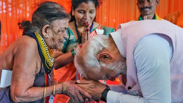 Sukri Bommagowda: ಪ್ರದ್ಮಶ್ರೀ ಪ್ರಶಸ್ತಿ ಪುರಸ್ಕೃತ ಅಂಕೋಲಾದ ಸುಕ್ರಿ ಬೊಮ್ಮಗೌಡ ವಿಧಿವಶ