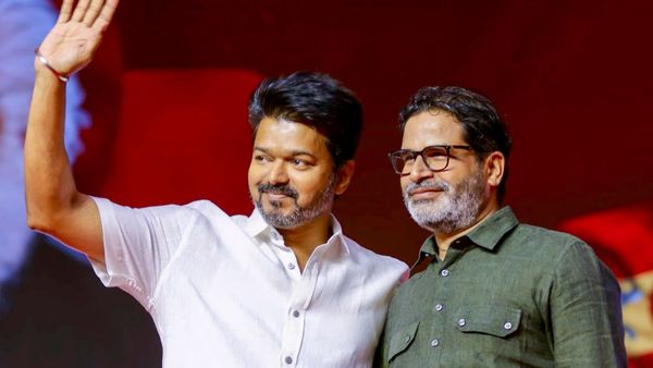 ಒಂದೇ ವೇದಿಕೆಯಲ್ಲಿ ದಳಪತಿ ವಿಜಯ್‌-ಪ್ರಶಾಂತ್‌ ಕಿಶೋರ್‌, ತಮಿಳುನಾಡು ಪಕ್ಷಗಳಿಗೆ ನಡುಕ