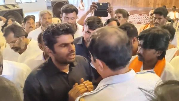 Annamalai: ತಮಿಳುನಾಡಲ್ಲೂ ಮದ್ಯ ಹಗರಣ: ಪ್ರತಿಭಟಿಸಿದ ಬಿಜೆಪಿ ಕೆ. ಅಣ್ಣಾಮಲೈ ಅರೆಸ್ಟ್‌!