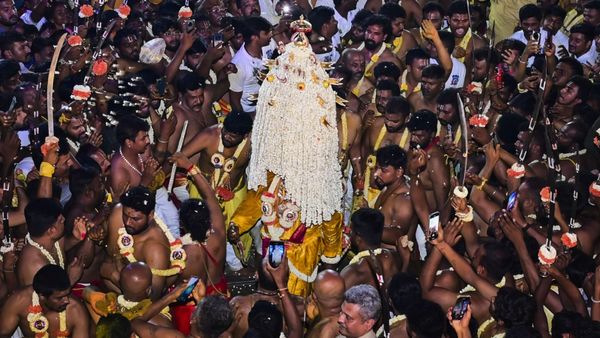 Bengaluru Karaga: ವಿಶ್ವವಿಖ್ಯಾತ ಬೆಂಗಳೂರು ಕರಗಕ್ಕೆ ಎದುರಾಯ್ತು ದೊಡ್ಡ ವಿಘ್ನ