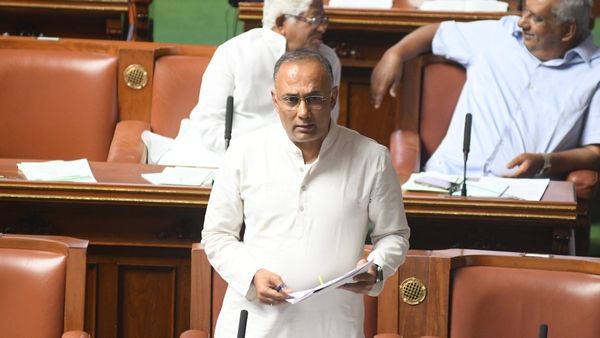 ಆರೋಗ್ಯ ಇಲಾಖೆಯಲ್ಲಿ ಖಾಲಿ ಇರುವ ಹುದ್ದೆಗಳ ಭರ್ತಿ: ಮಹತ್ವ ಮಾಹಿತಿ ಇಲ್ಲಿದೆ