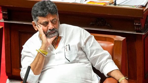 DK Shivakumar: ಸಂವಿಧಾನ ಬದಲಿಸುತ್ತೇವೆ ಅಂದ್ರಾ ಡಿಕೆ ಶಿವಕುಮಾರ್‌?