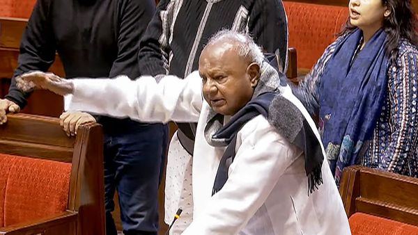 HD Deve Gowda: ಕರ್ನಾಟಕದ ವಿಶ್ವವಿದ್ಯಾಲಯಗಳ ಆರ್ಥಿಕ ಸಂಕಷ್ಟ: ರಾಜ್ಯಸಭೆಯಲ್ಲಿ ಧ್ವನಿಯೆತ್ತಿದ ಹೆಚ್‌ ಡಿ ದೇವೇಗೌಡ