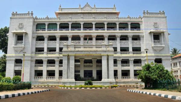 Cabinet Meeting: ಸಚಿವ ಸಂಪುಟ ಸಭೆಯಲ್ಲಿ KPSC ಪರೀಕ್ಷೆ ಬಗ್ಗೆ ಮಹತ್ವದ ನಿರ್ಣಯ?