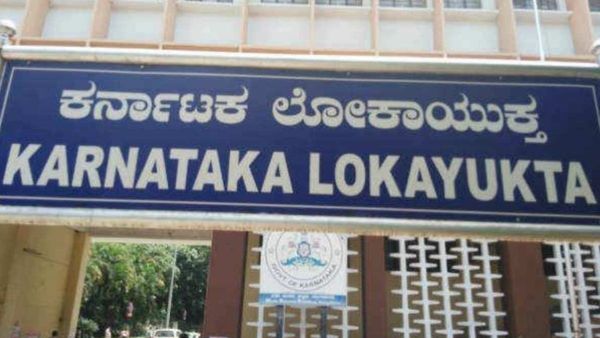 Lokayukta Raid: ಭ್ರಷ್ಟರ ಮನೆ ಬಾಗಿಲು ತಟ್ಟಿದ ಲೋಕಾಯುಕ್ತ ಅಧಿಕಾರಿಗಳು: ರಾಜ್ಯದ ಹಲವೆಡೆ ದಾಳಿ