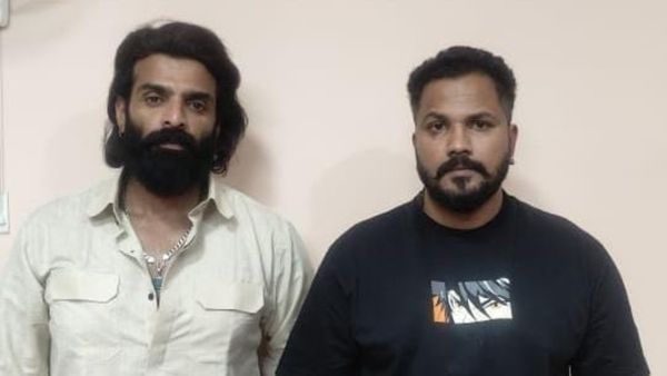 ಜೈಲಿನಿಂದ ನಗು ನಗುತ್ತಾ ಜಾಲಿಯಾಗಿ ಹೊರಬಂದ ರಜತ್‌-ವಿನಯ್‌ ಗೌಡ