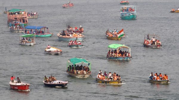 ದೇವಾಲಯದ ಸ್ನಾನಘಟ್ಟ ಸಮೀಪ ಸೋಪು, ಶ್ಯಾಂಪು ಮಾರಾಟ ನಿಷೇಧ