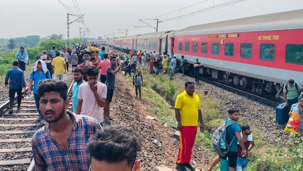 Train Accident: ಹಳಿತಪ್ಪಿದ ಬೆಂಗಳೂರು-ಕಾಮಾಕ್ಯ ಎಕ್ಸ್‌ಪ್ರೆಸ್‌ನ 11 ಬೋಗಿಗಳು