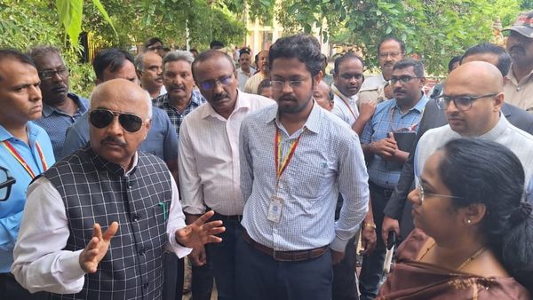 Government Employee: ಸರ್ಕಾರಿ ನೌಕರರಿಗೆ ಖಡಕ್ ಸೂಚನೆ ಕೊಟ್ಟ ಉಪ ಲೋಕಾಯುಕ್ತರು