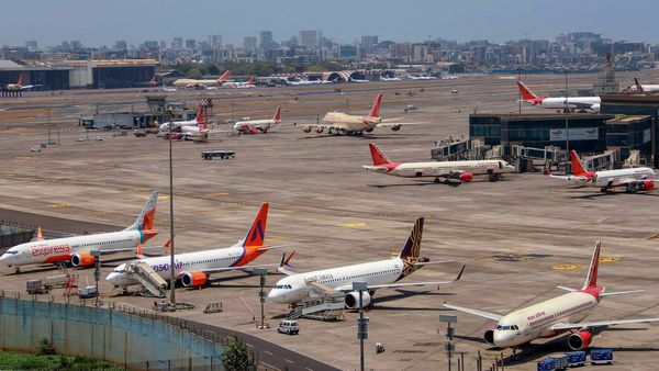 Bengaluru Second Airport: ಹೀಗೆ ಮಾಡಿದ್ರೆ ಬೆಂಗಳೂರಿಗೆ ಎರಡನೇ ಏರ್‌ಪೋರ್ಟ್‌ ಬೇಕಾಗಲ್ಲ: ಏನಿದು ಮಹತ್ವದ ಸಲಹೆ?