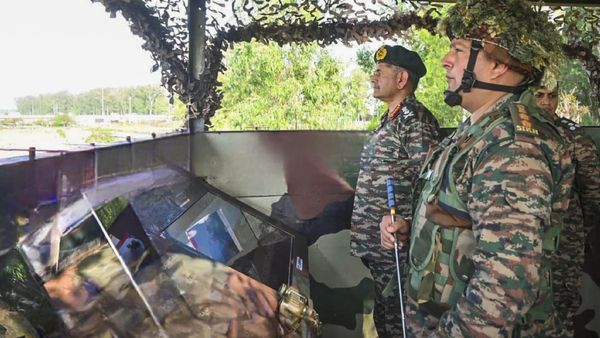 Pahalgam Attack: ಶುಕ್ರವಾರ ಶ್ರೀನಗರಕ್ಕೆ ಸೇನಾ ಮುಖ್ಯಸ್ಥರ ಭೇಟಿ