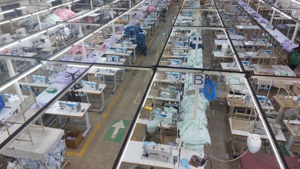 ಬಳ್ಳಾರಿ ಜೀನ್ಸ್ ತಯಾರಿಕಾ ಘಟಕಕ್ಕೆ ತಟ್ಟಿದ ನೀರಿನ ಕೊರತೆ