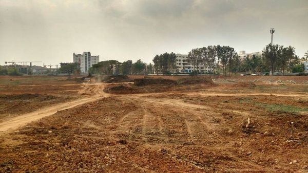 ಬೇಸಿಗೆಗೆ ಬತ್ತಿದ ಬೆಂಗಳೂರು ಕೆರೆಗಳು: ಬೋರ್‌ವೆಲ್‌ ಬರಿದಾಗುವ ಆತಂಕ