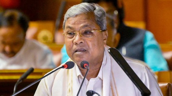 ''ಮುಸ್ಲಿಂ ತುಷ್ಟೀಕರಣ ಮಾಡುವ ಸಿಎಂ ಸಿದ್ದರಾಮಯ್ಯ ಪಾಕಿಸ್ತಾನಕ್ಕೆ ಶಿಫ್ಟ್ ಆಗಲಿ''