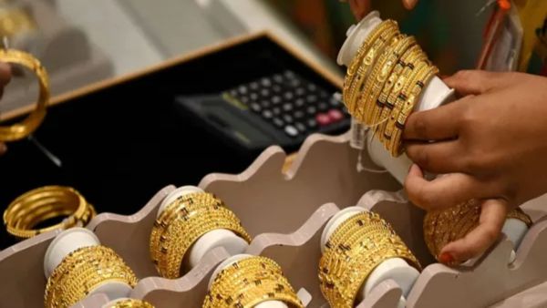 Gold Price: ಬೆಲೆ ₹1 ಲಕ್ಷ ಮುಟ್ಟಿದರೂ ಚಿನ್ನದ ಬುಕ್ಕಿಂಗ್ ಹೆಚ್ಚಳ, ₹2000 ಕೋಟಿ ವಹೀವಾಟು ನಿರೀಕ್ಷೆ