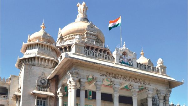 Government Employee: ಯುಪಿಎಸ್ ಇಂದಿನಿಂದ ಜಾರಿ, ಭರವಸೆಯಲ್ಲೇ ಉಳಿದ ಒಪಿಎಸ್ ಬೇಡಿಕೆ