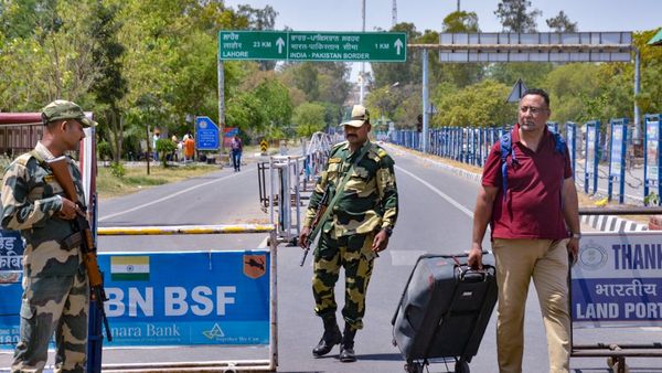 ಕರ್ನಾಟಕದಲ್ಲಿದ್ದ ಪಾಕ್‌ ಪ್ರಜೆಗಳಿಗೆ ಗೇಟ್‌ಪಾಸ್‌, ಎಷ್ಟು ಮಂದಿಗೆ?