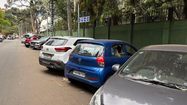 Vehicle Parking: ಬೆಂಗಳೂರಿನ ಈ 14 ರಸ್ತೆಗಳಲ್ಲಿ ಹೊಸ ಪಾರ್ಕಿಂಗ್‌ ವ್ಯವಸ್ಥೆ