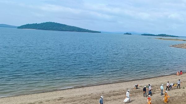 ರೈತರಿಗೆ ಸಿಹಿಸುದ್ದಿ: ಭದ್ರಾ ಜಲಾಶಯದಿಂದ ನೀರು ಬಿಡುಗಡೆ ಮುಂದುವರಿಕೆ