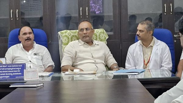 ಶಿವಮೊಗ್ಗ: ಸಚಿವರಿಂದ ಬೋಧಕ ಸಿಬ್ಬಂದಿ, ಸ್ಟಾಫ್‌ನರ್ಸ್ ನೇಮಕದ ಭರವಸೆ