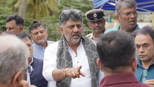 ದಮ್ಮು, ತಾಕತ್ತು ಇದ್ದರೆ 'ರಾಜಕಾಲುವೆ ಐಶಾರಾಮಿ ರಕ್ಕಸರ' ವಿರುದ್ಧ ಕ್ರಮ ಜರುಗಿಸಿ: ಡಿಕೆಶಿಗೆ ಎಚ್‌.ಡಿ. ಕುಮಾರಸ್ವಾಮಿ ಸವಾಲು