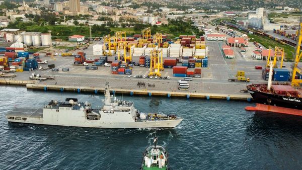 ಪಾಕಿಸ್ತಾನಕ್ಕೆ ಮತ್ತೊಂದು ಶಾಕ್‌: ಭಾರತದ ಬಂದರುಗಳಿಗೆ ಪಾಕ್ ಹಡಗುಗಳ ಎಂಟ್ರಿ ಇಲ್ಲ