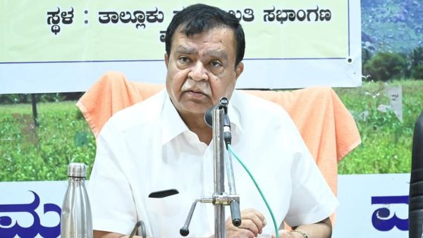 ದಿಢೀರ್‌ ರಾಜಕೀಯ ನಿವೃತ್ತಿ ಘೋಷಿಸಿದ ಸಿದ್ದರಾಮಯ್ಯ ಬಣದ ಪ್ರಭಾವಿ ಸಚಿವ