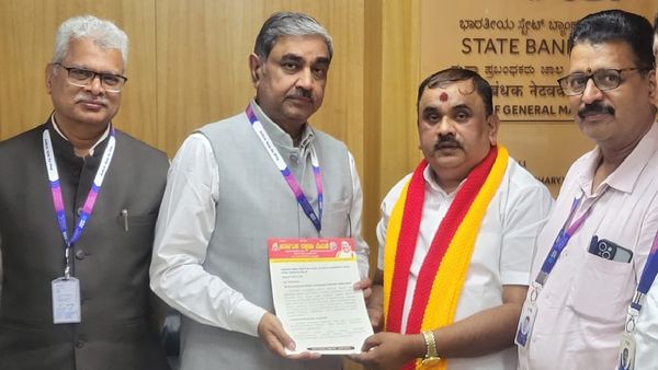ಬ್ಯಾಂಕ್‌ಗಳಲ್ಲಿ ಕನ್ನಡ: ಎಸ್‌ಬಿಐ ಉನ್ನತ ಅಧಿಕಾರಿಗಳೊಂದಿಗೆ ಕರವೇ ಮಹತ್ವದ ಸಭೆ!